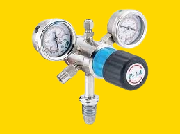 Cylinder, Valves & Regulator